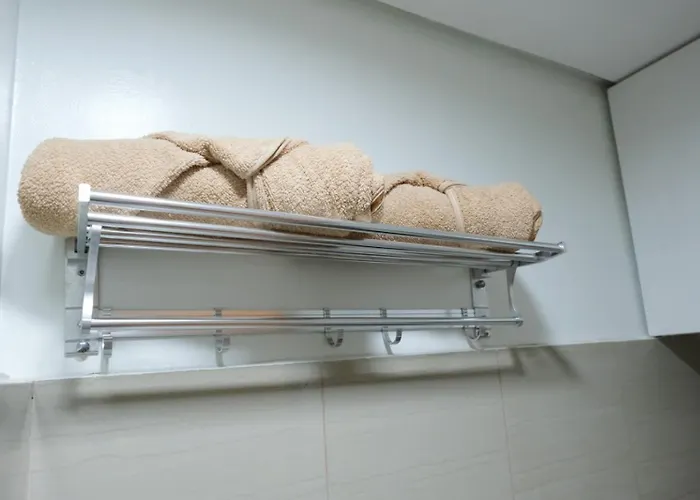 Apartment Stylish King Bed Condotel Near Mall Of & Airport - Jwl