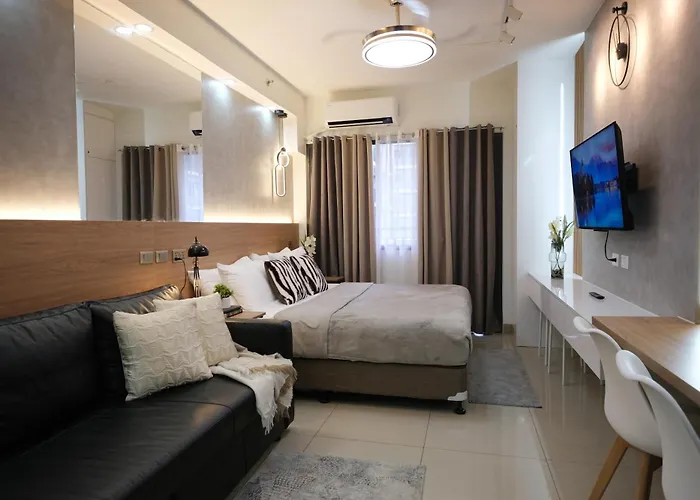 Apartment Stylish King Bed Condotel Near Mall Of & Airport - Jwl